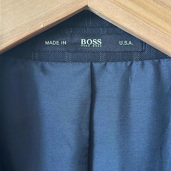 Hugo Boss sz 38 R Blazer suit jacket great pre owned condition - Picture 9 of 9
